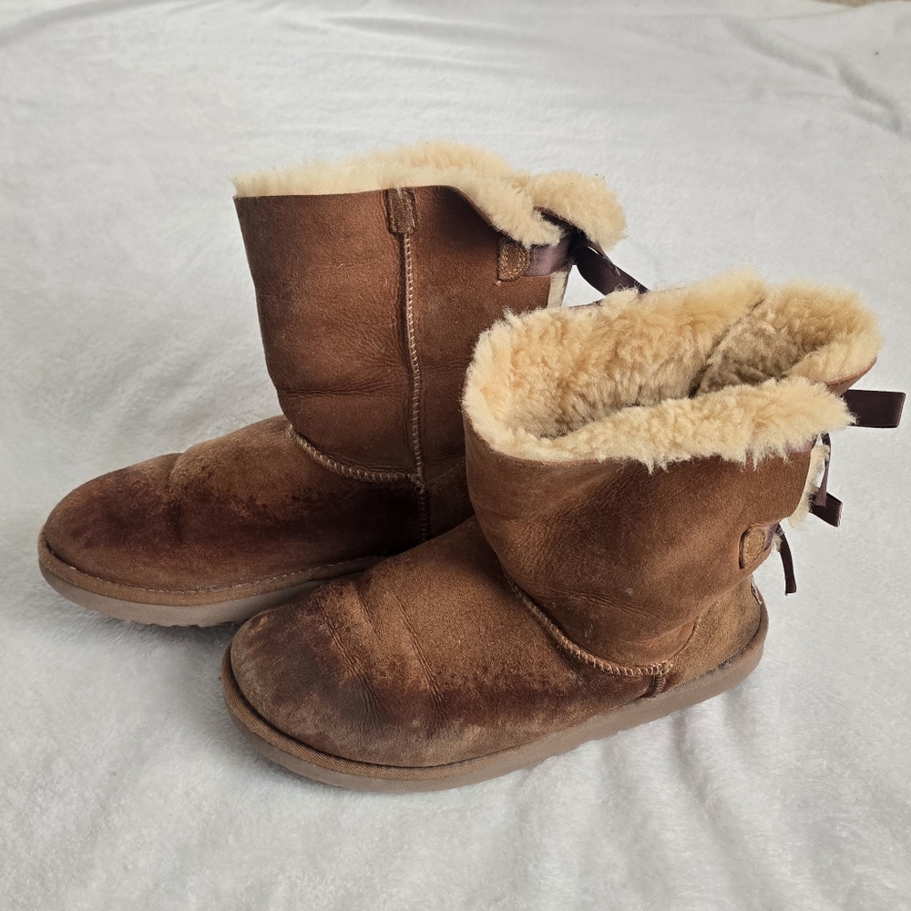 Women's UGG Boots Bailey Bow II Lined Winter Booties Brown Suede Flats Size 9 - Picture 2 of 8